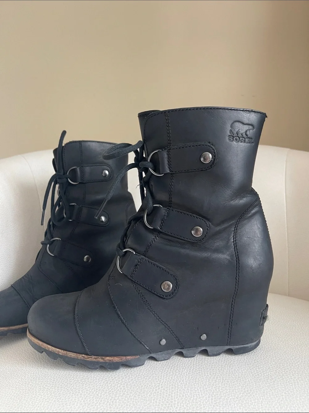 Sorel Black Wedge Lace-Up Leather Boots